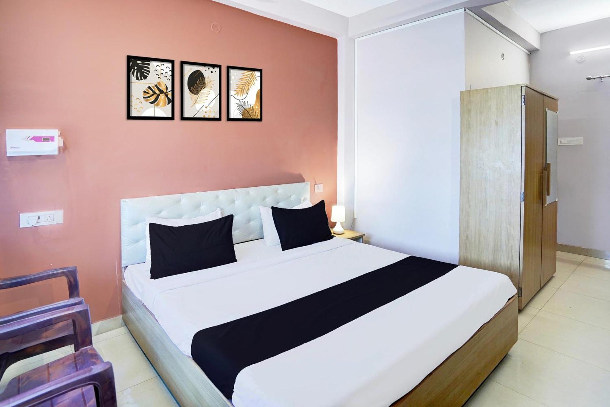 Super Hotel O Blw Kakarmatta Near Banaras Junction Varanasi Exterior foto